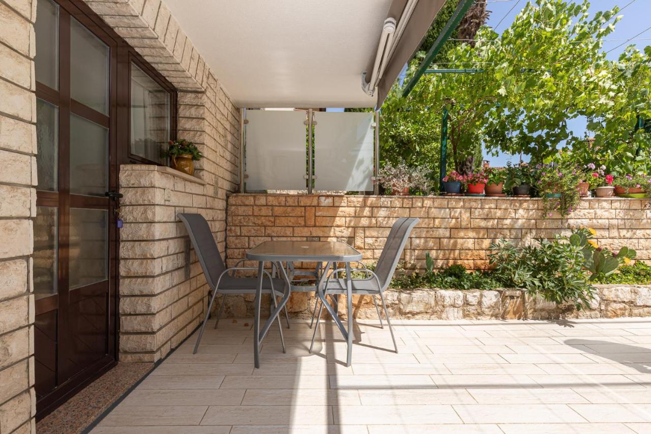 Haus Eva Daire Novigrad Istria Dış mekan fotoğraf