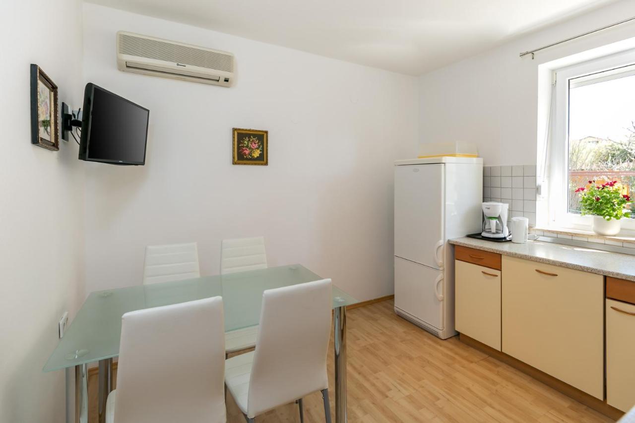 Haus Eva Daire Novigrad Istria Dış mekan fotoğraf