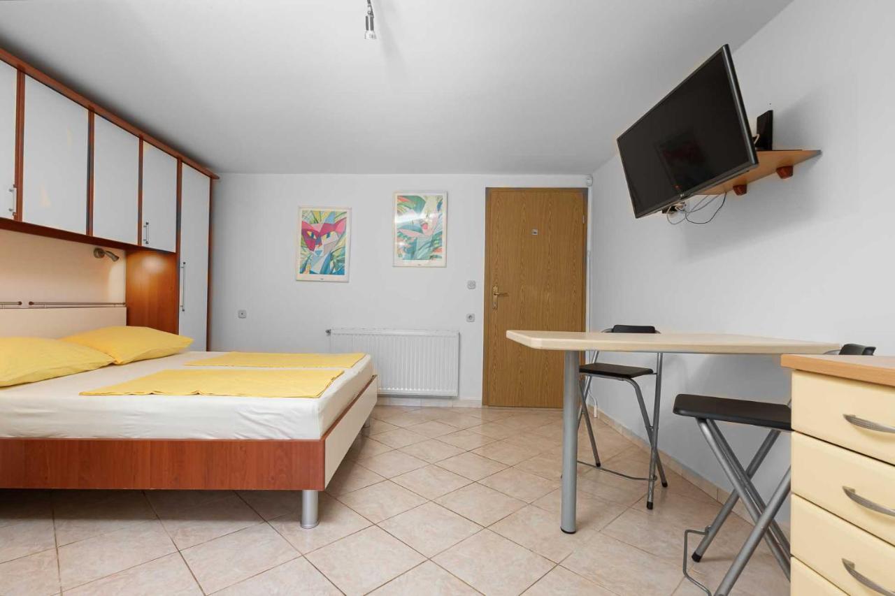 Haus Eva Daire Novigrad Istria Dış mekan fotoğraf