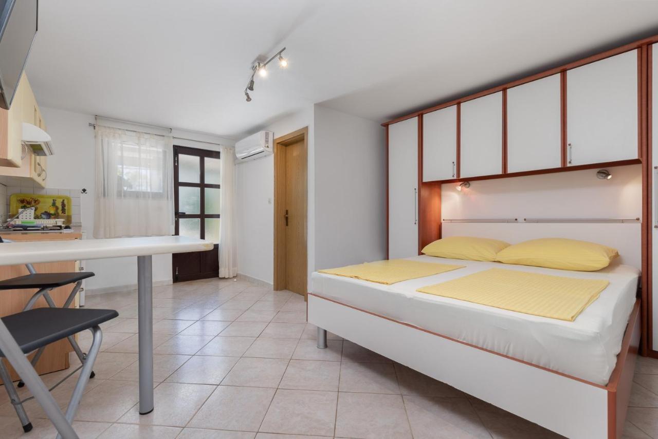 Haus Eva Daire Novigrad Istria Dış mekan fotoğraf